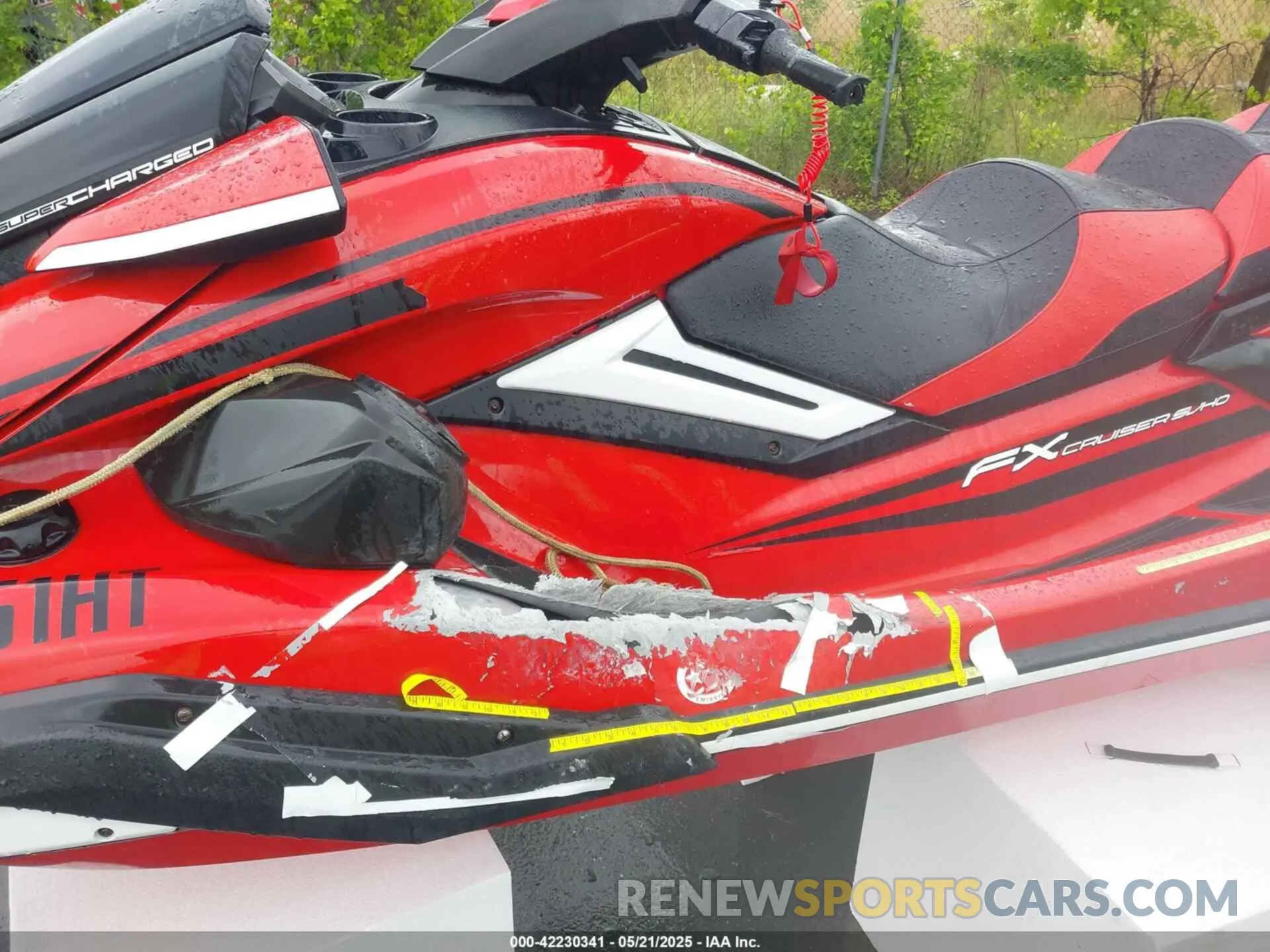 6 Photograph of a damaged car 00000YAMA3734E323 YAMAHA FX CRUISER 2023