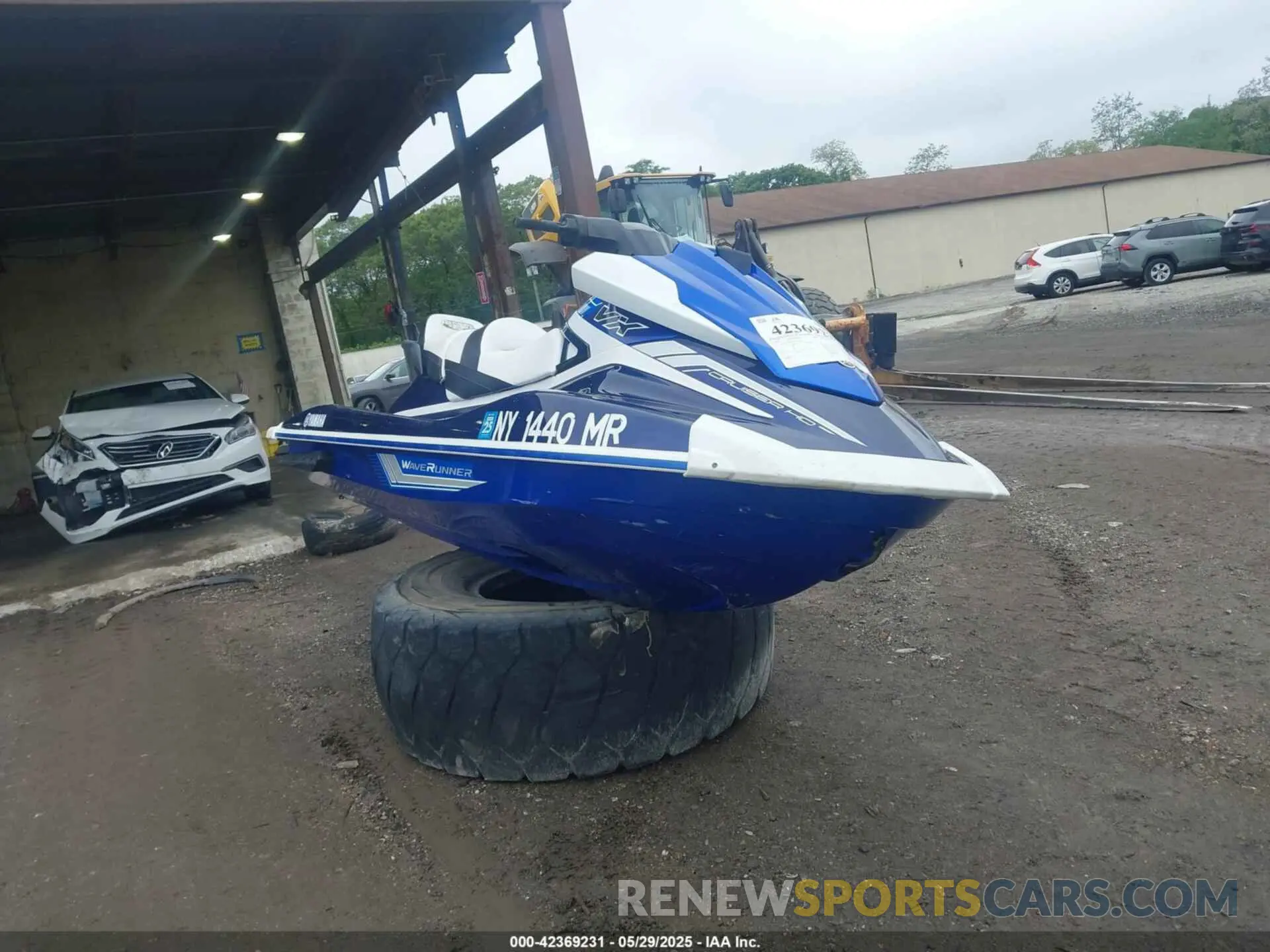 1 Photograph of a damaged car 0000YAMA04330J920 YAMAHA VX CRUISER HO 2020